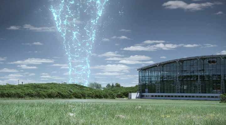 торнадо 2011. фильм погоня за смерчем. железный смерч. железное торнадо. фильм с джоном уиком про смерч.