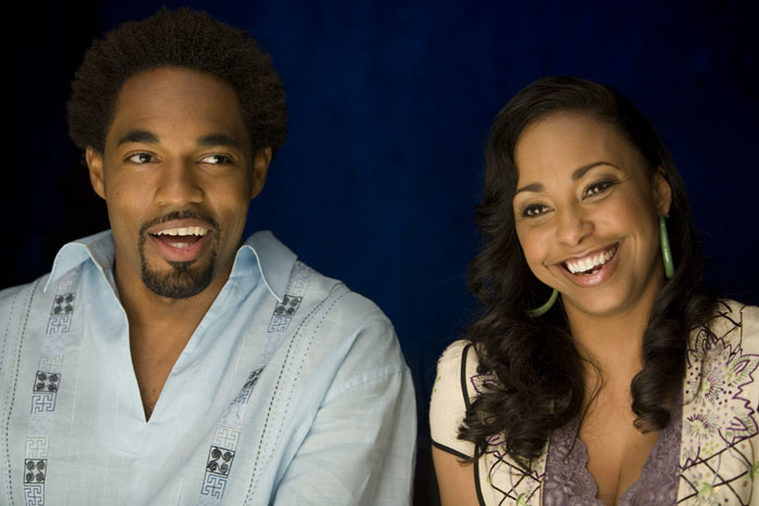 В эту игру могут играть двое. Two can keep a secret. Three can. Хантер томпсон ангелы ада. Three can.