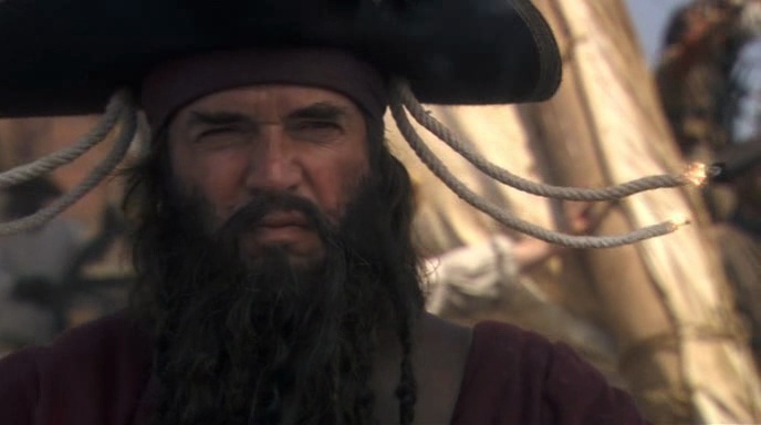 Пираты карибского моря борода. Пиратская борода. Борода играет в пиратов. Борода играет в пиратов. Пиратская борода.