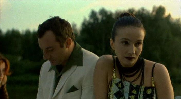 Грудь Анны Михалковой – Небо В Алмазах 1999