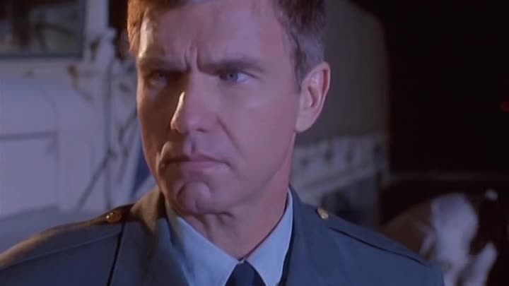 Тревор эдмонд. Тип 3 no 1993. Возвращение живых мертвецов 3 джули. Мелинда кларк 1993 возвращение живых мертвецов. Возвращение живых мертвецов руки на руле.